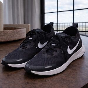Nike Black Reposto Men's Running Shoes (Size 11.5)